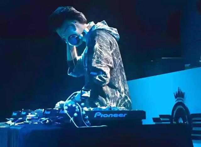 dj什么意思「別人罵你dj是什么意思」