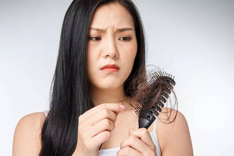 血虛血燥、皮膚失養、燥熱生風_血虛血燥吃什么_血虛血燥的治療方法