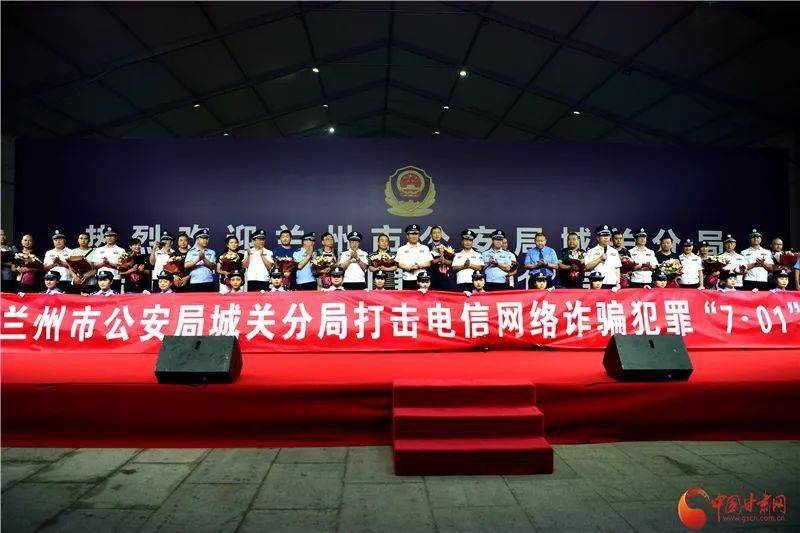 經偵案件好偵破么_網絡犯罪案件偵破方法_偵破奇異恐怖案件：狼人筆記