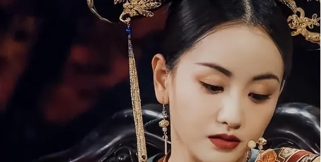 金掃帚獎(jiǎng)楊冪再封后_包貝爾發(fā)文炮轟金掃帚獎(jiǎng)_第五屆金掃帚獎(jiǎng)