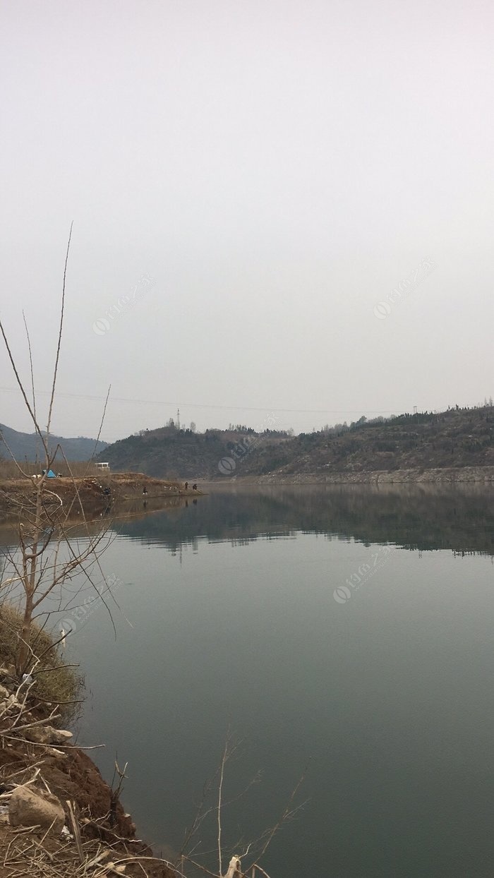 海竿爆炸鉤水庫釣魚技巧_10月水庫釣魚技巧_南方冬天水庫釣魚技巧