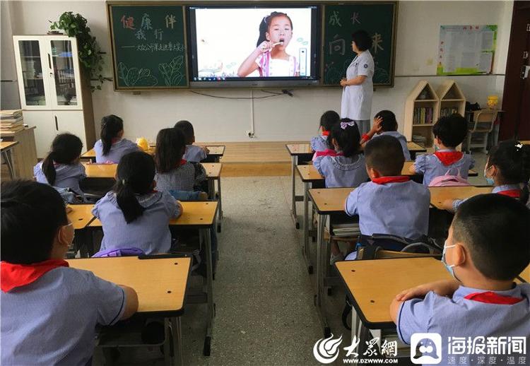 愛牙知識講座_小學生愛牙知識_愛牙知識小報