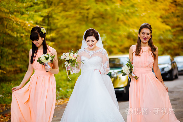 這個十一，你收到了幾份結婚請帖？(組圖)