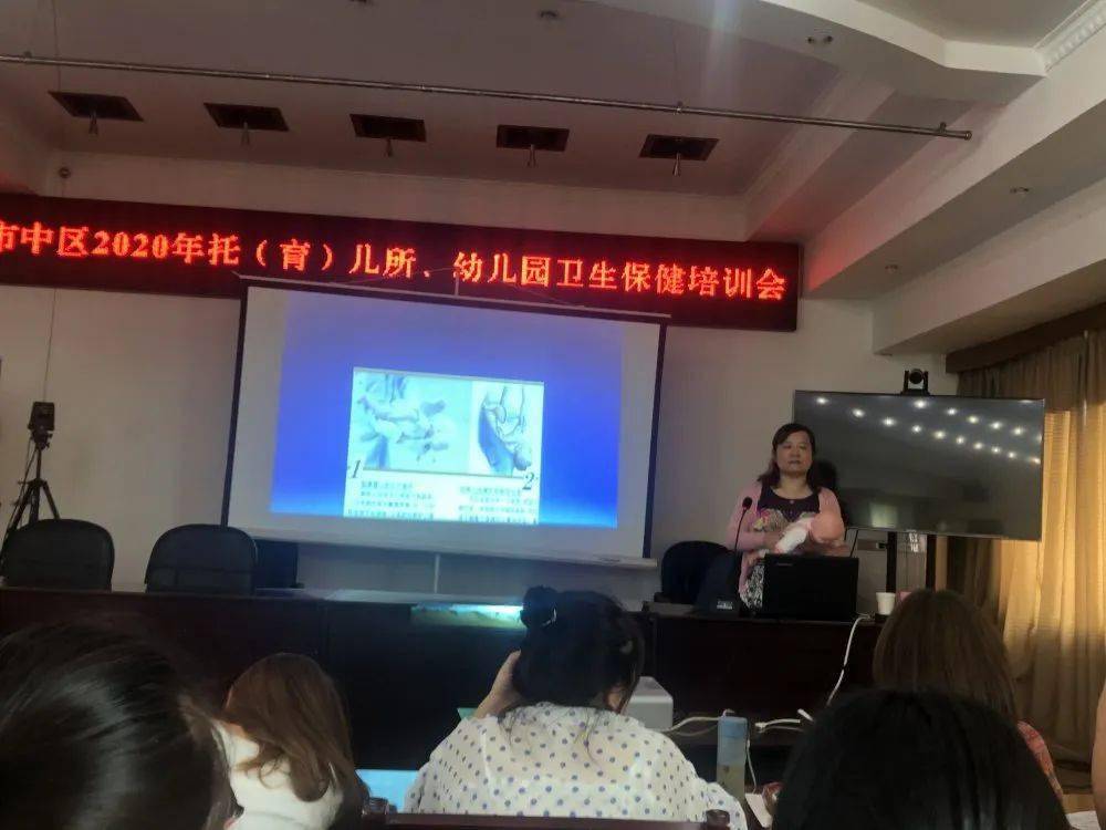 小班幼兒健康小知識_夏季幼兒健康小知識_幼兒夏季健康小知識