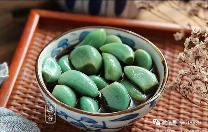 臘八蒜白菜的腌制方法_夏天臘八蒜的腌制方法_臘八蒜的腌制方法剛開始