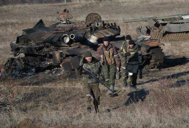 俄媒：基輔聽到爆炸聲 防空系統啟動_聽到喀秋莎俄軍人哭了_俄前寡頭霍多爾科夫斯基現身基輔獨立廣場演說