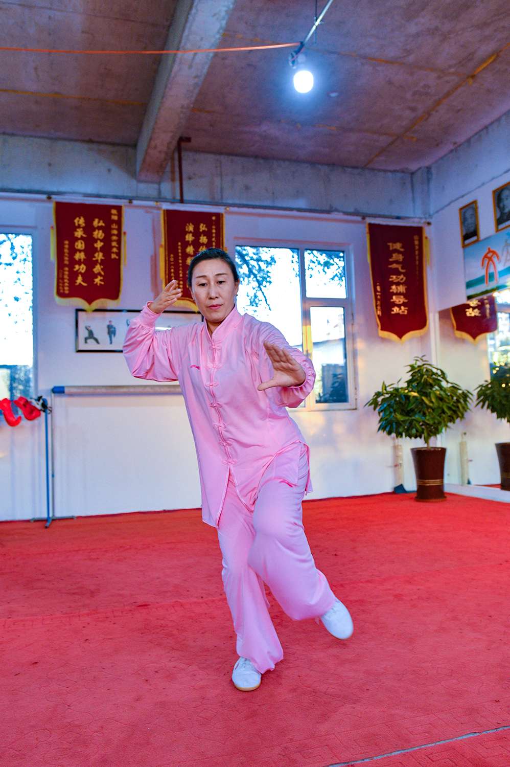 太極拳解密:教你精髓練習方法 1200余名各國擁躉赴“家鄉之約”上海還沒開始