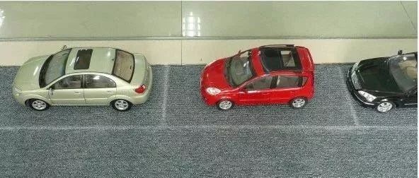 倒車入庫左入庫技巧_科目2倒車入庫技巧_右側(cè)倒車入庫技巧