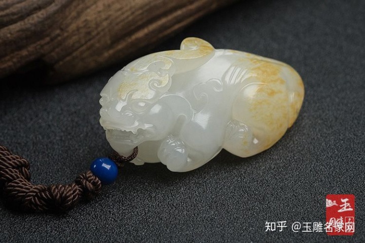 慈世堂：貔貅吊墜應該怎么保養呢？|玉雕名家