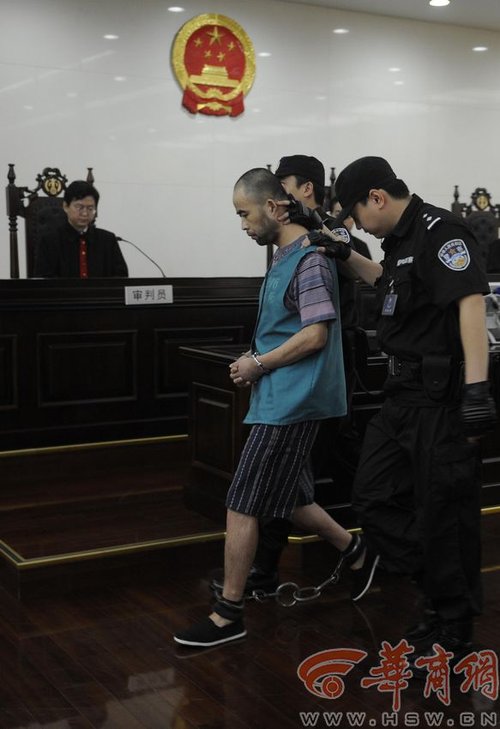 復旦投毒案被告獲死刑_美殺17人槍手未獲死刑 受害家屬怒了_蘭州殺醫案被告人一審獲死刑