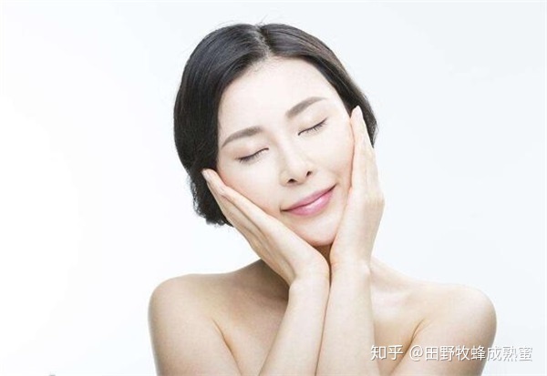 
就是幾種常見的蜂蜜美白面膜的自制方法有哪些？