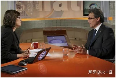 qq群發(fā)廣告技巧_廣告業(yè)務(wù)員技巧_招聘廣告技巧
